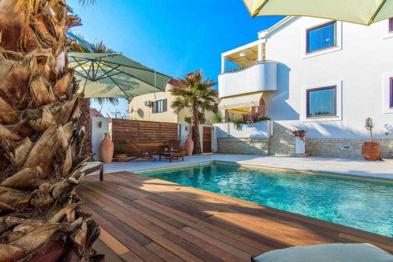 Apartments "Villa Antisin" With Heated Pool Ζαντάρ Εξωτερικό φωτογραφία