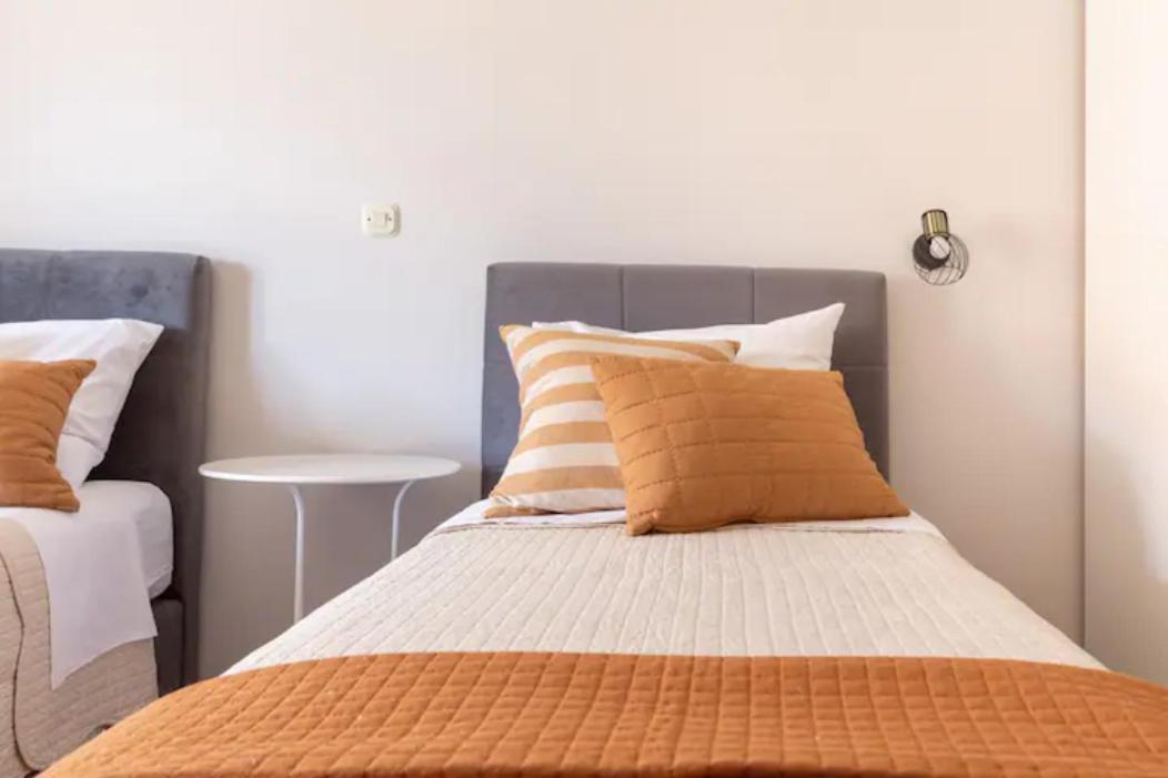 Apartments "Villa Antisin" With Heated Pool Ζαντάρ Εξωτερικό φωτογραφία