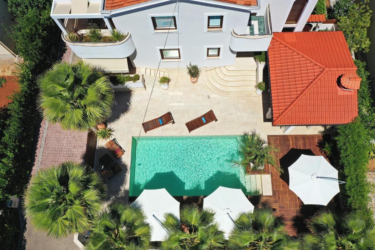 Apartments "Villa Antisin" With Heated Pool Ζαντάρ Εξωτερικό φωτογραφία