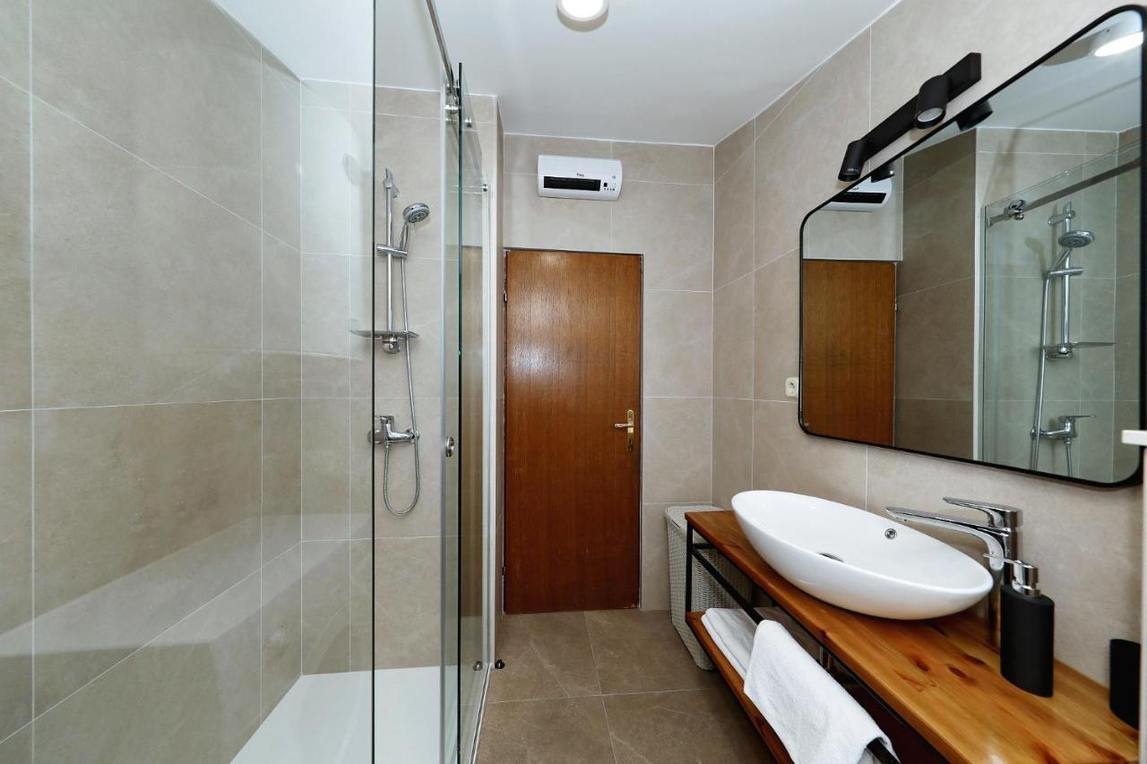 Apartments "Villa Antisin" With Heated Pool Ζαντάρ Εξωτερικό φωτογραφία