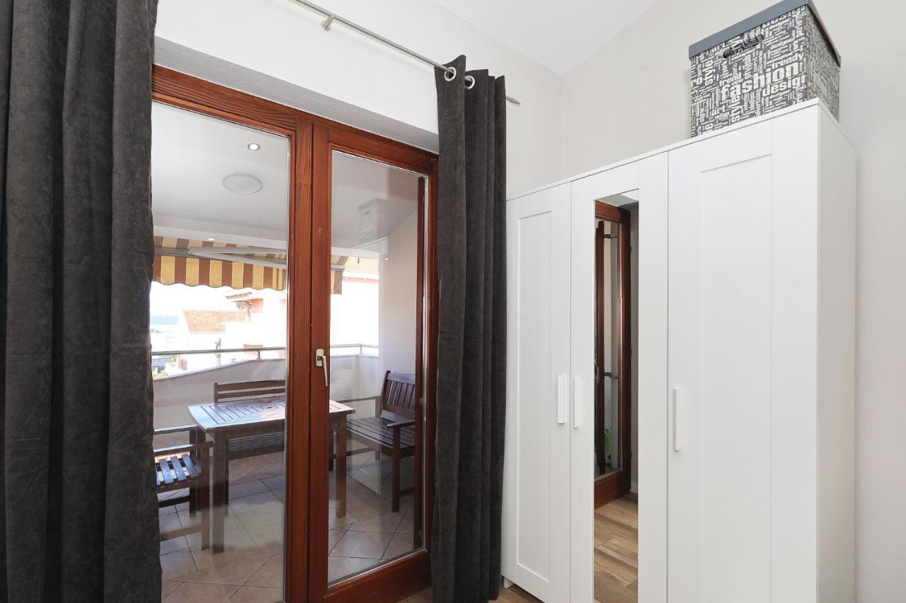 Apartments "Villa Antisin" With Heated Pool Ζαντάρ Εξωτερικό φωτογραφία