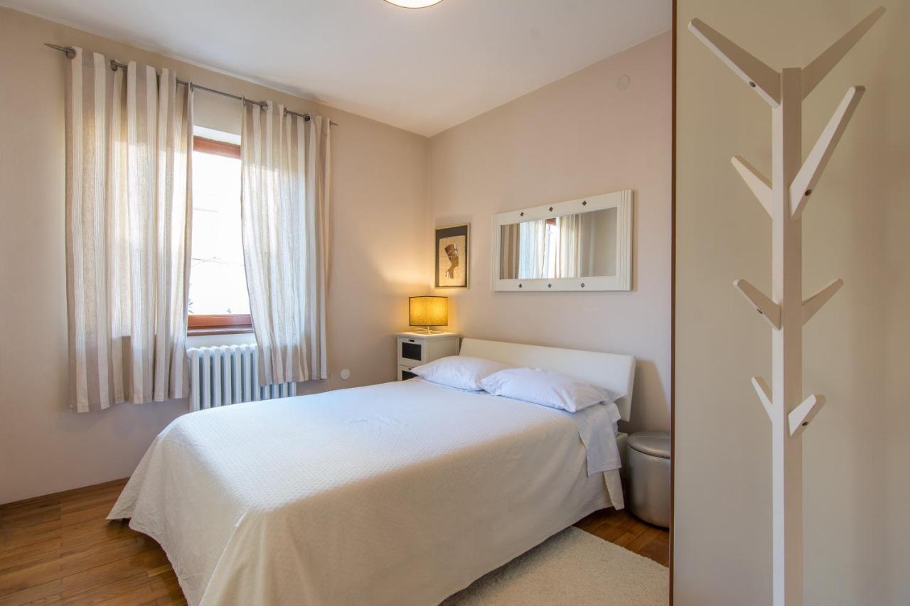 Apartments "Villa Antisin" With Heated Pool Ζαντάρ Εξωτερικό φωτογραφία