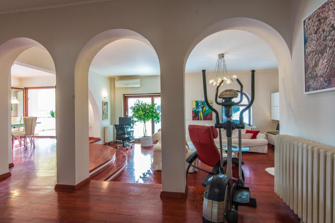 Apartments "Villa Antisin" With Heated Pool Ζαντάρ Εξωτερικό φωτογραφία