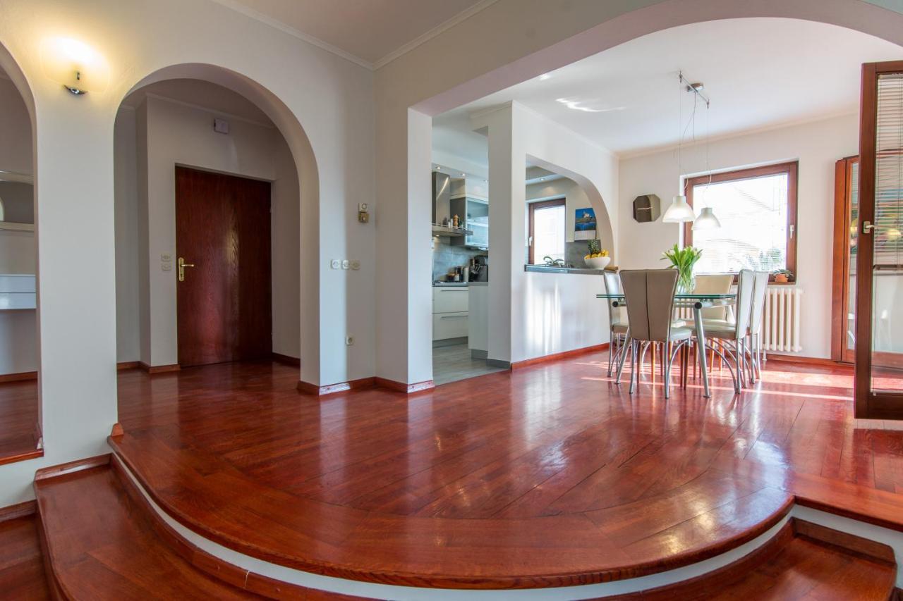 Apartments "Villa Antisin" With Heated Pool Ζαντάρ Εξωτερικό φωτογραφία